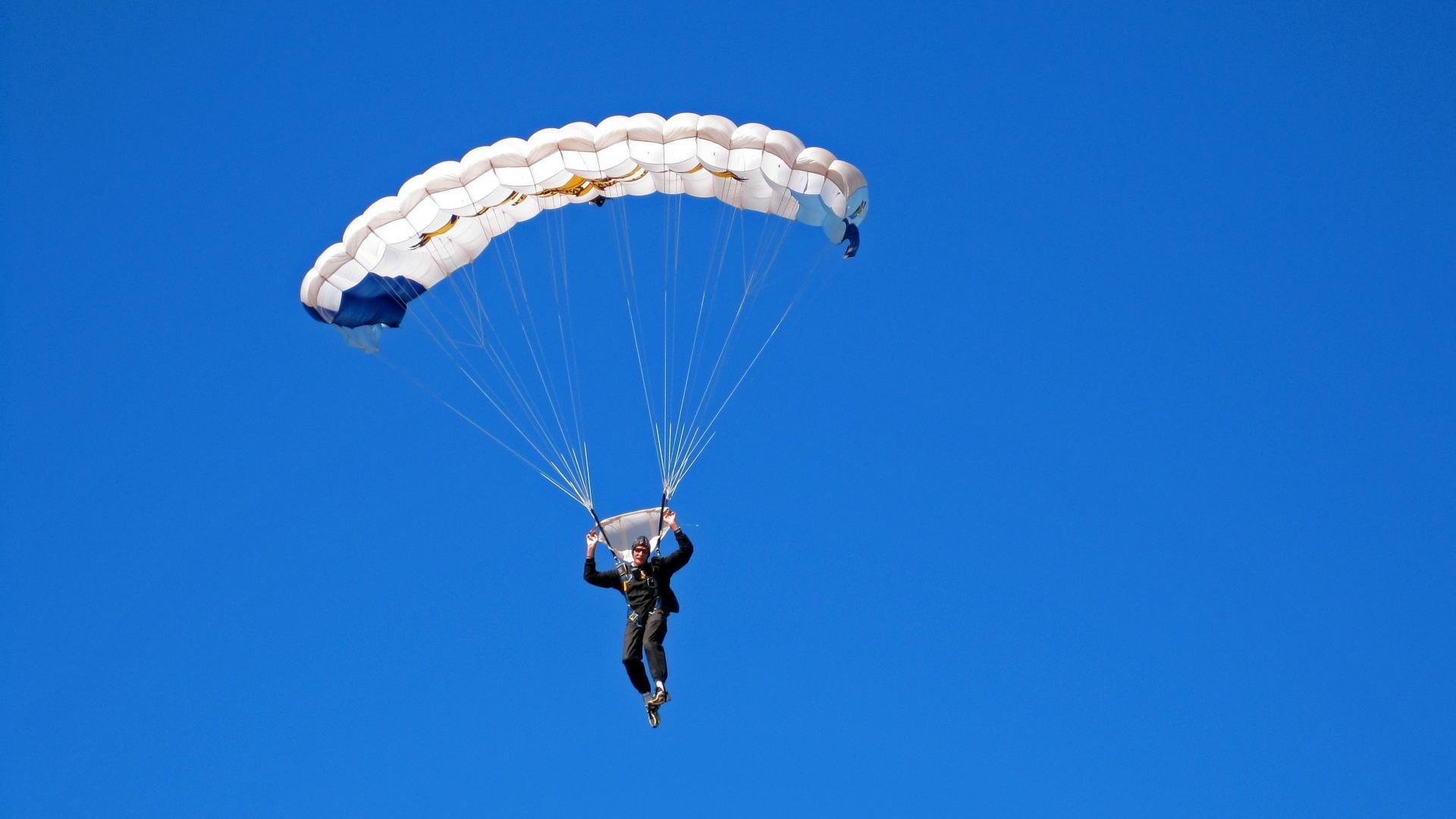 AC Milan-高校体育教育资源整合路径探索，高校体育教学